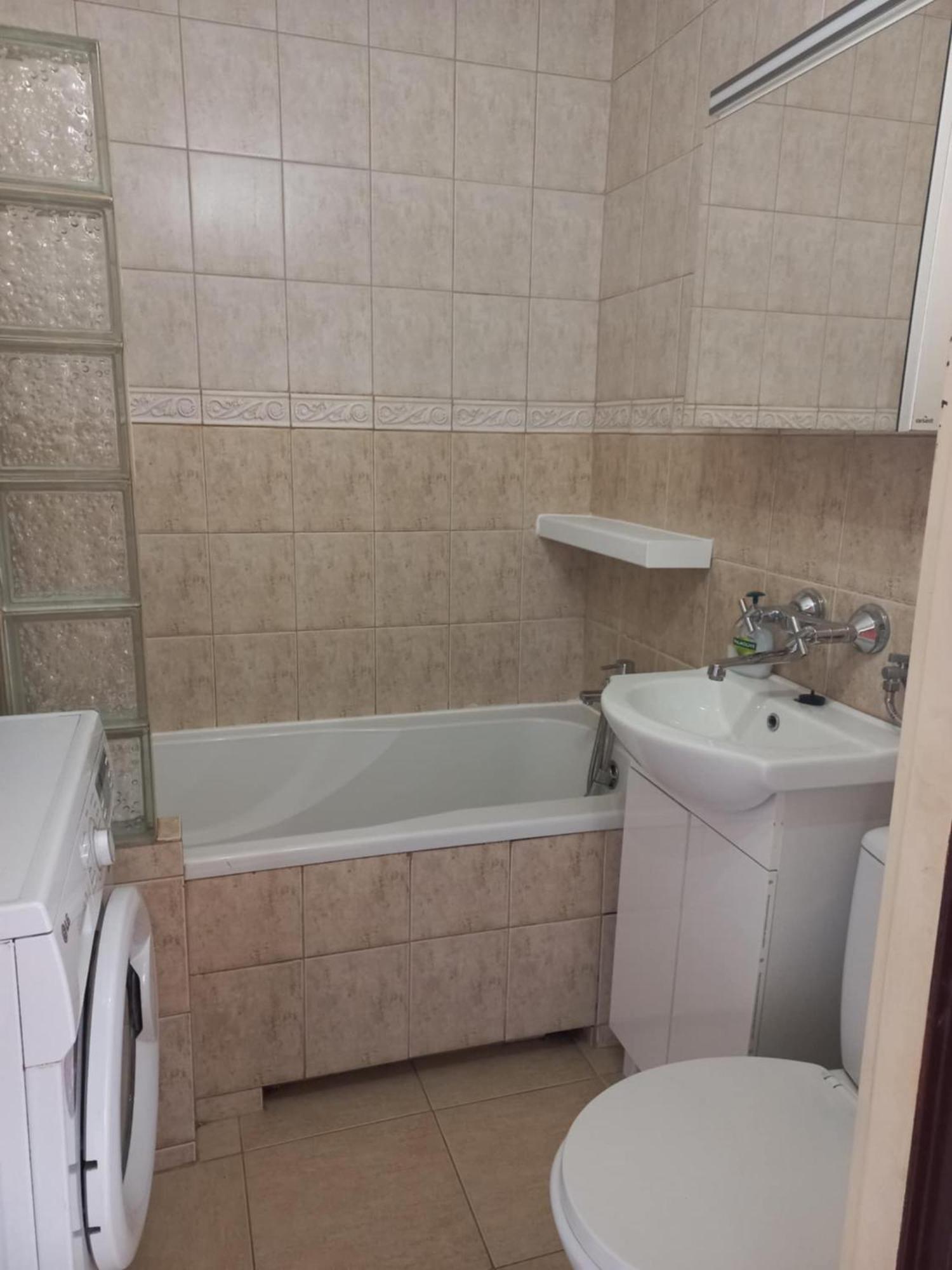 Apartament M-3 Čenstochová Exteriér fotografie